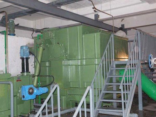 引進,設備制造及銷售,水處理凈水劑的研發(fā),生產(chǎn)銷售,環(huán)境污染治理的